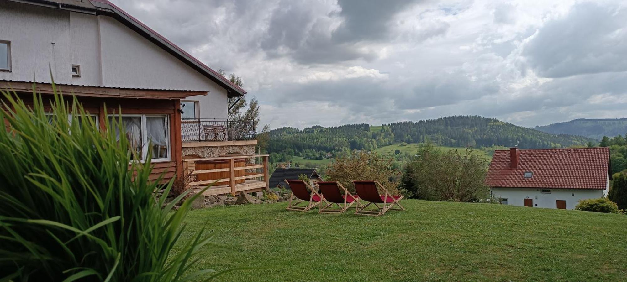 Apartamento Sowi Gosciniec Wellness & Breakfast Sokolec Exterior foto