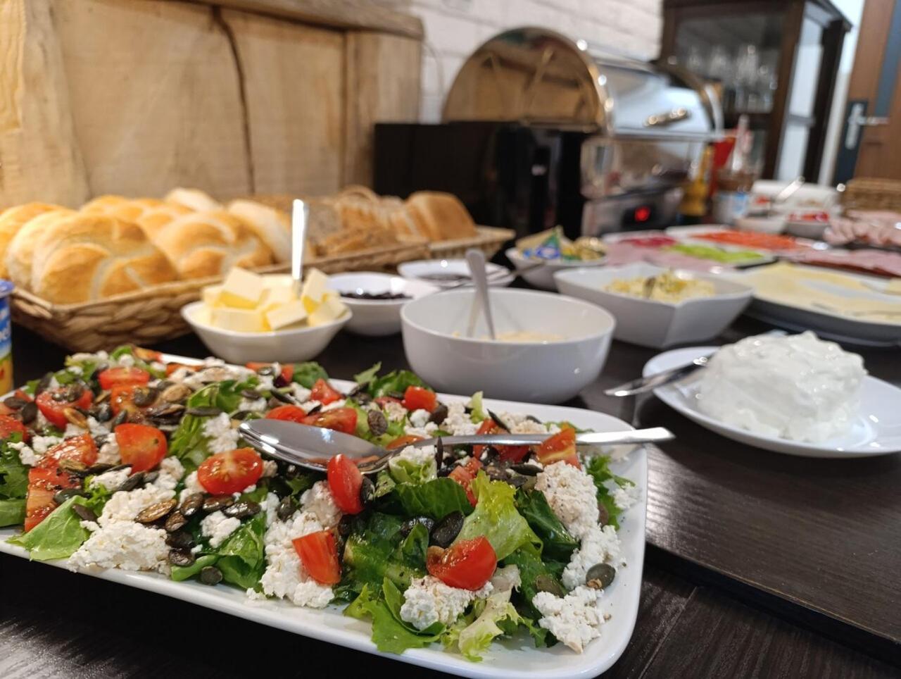 Apartamento Sowi Gosciniec Wellness & Breakfast Sokolec Exterior foto